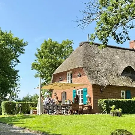 Op De Warft
